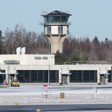 Vaasa Airport (Vaasa, Finland) - reviews, photo, video, flight arrival ...